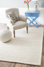 Load image into Gallery viewer, Nuloom Rugs - Hand Woven Chunky Woolen Cable Rug - White