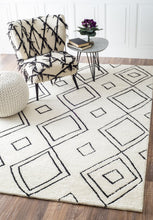 Load image into Gallery viewer, Nuloom Rugs - Hand Tufted Dawne - Natural