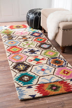 Load image into Gallery viewer, Nuloom Rugs - Hand Tufted Giuseppina - Cream
