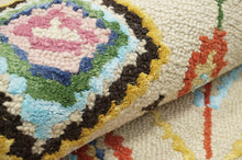 Load image into Gallery viewer, Nuloom Rugs - Hand Tufted Belini Area Rug - Tan