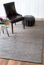 Load image into Gallery viewer, Nuloom Rugs - Hand Tufted Tamara - Grey