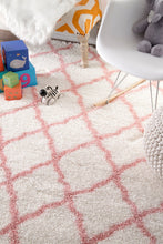 Load image into Gallery viewer, Nuloom Rugs - Nelda Trellis Kids Shag - Baby Pink