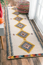 Load image into Gallery viewer, Nuloom Rugs - Hand Tufted Tribal Jodie - Beige