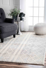 Load image into Gallery viewer, Nuloom Rugs - Sarina Diamonds - Grey