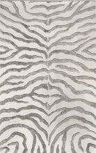 Load image into Gallery viewer, Nuloom Rugs - Hand Tufted Plush Zebra - Grey